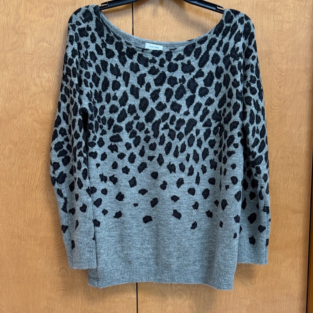 Gray Leopard Print Crew Neck Sweater